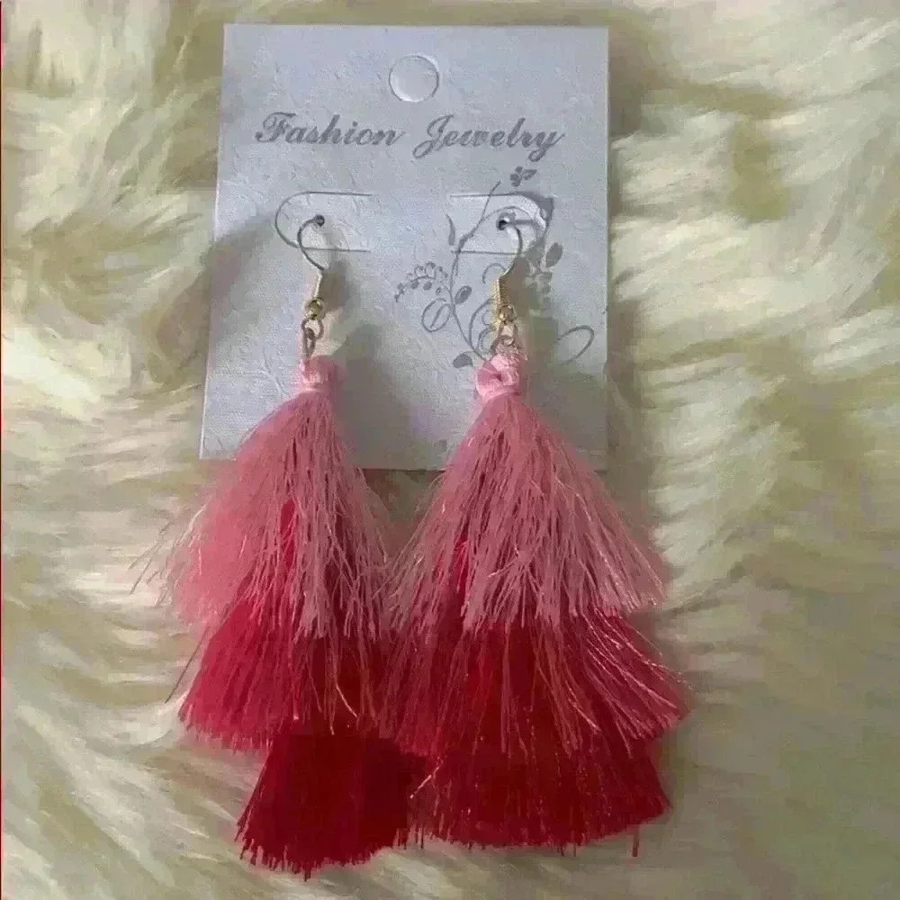 Pink ombré chandelier earrings